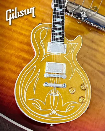 Picture of Billy F Gibbons "Pinstripe" Gibson Les Paul Goldtop Mini Guitar Model